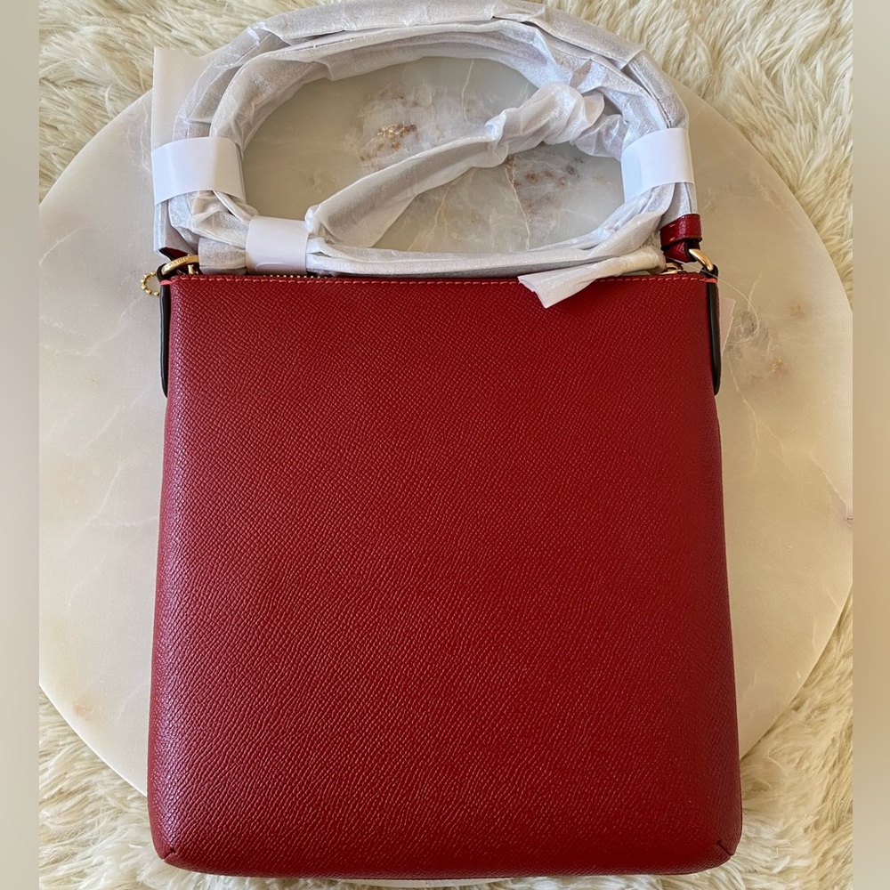 NWT Coach Red Crossbody Bag with Gold Accents - Picture 5 of 8